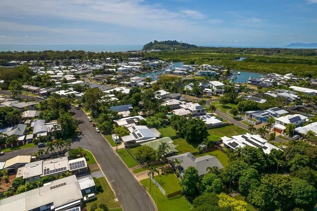 Σπίτι διακοπών Spacious Family Fun With Suv Hire, Games, Full Kitchen Trinity Beach