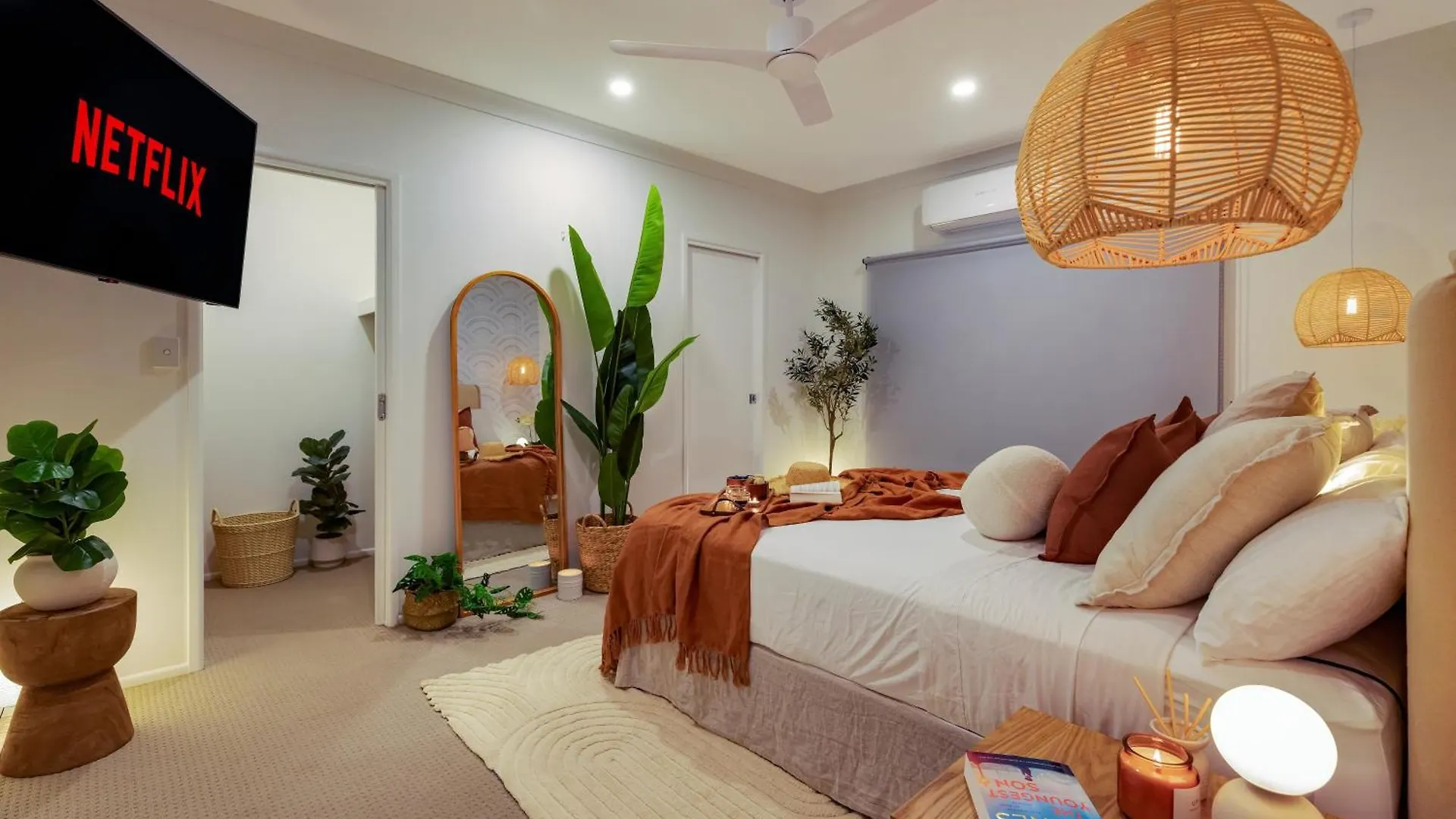 Spacious Family Fun With Suv Hire, Games, Full Kitchen Trinity Beach